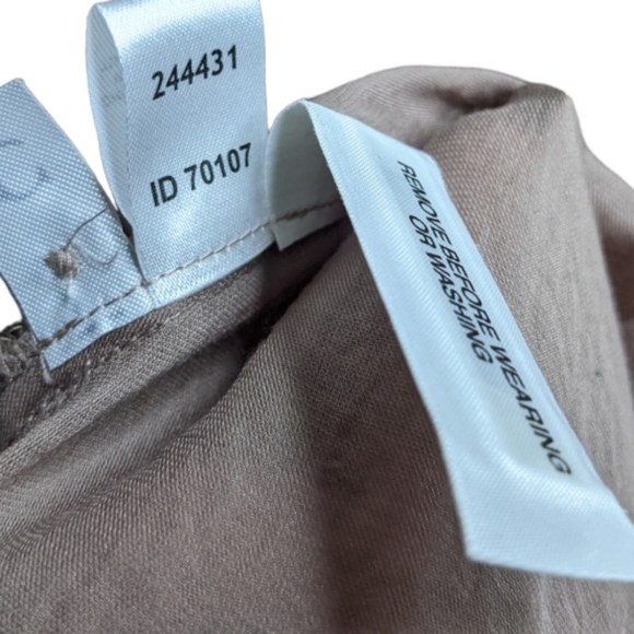 Ann Taylor LOFT Women's Taupe Ruffle Blouse 👚✨ - Picture 9 of 9